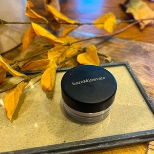 Brand new Bare Minerals eyeshadow. Color is b.f.f.